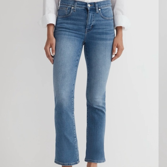 MADEWELL Mid-Rise Kick Out Women's Jeans. Vintage Blue. Size 25 - Picture 1 of 10